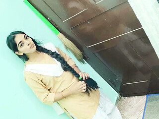 Indian College Girl takes her first Big Cock