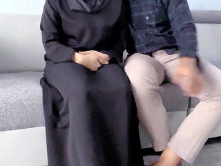 In the Living Room During the Day, a Hijab Girl Desperately Fucks with Her Boyfriend up to a Double Crot