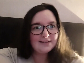 SSBBW August's weigh-in and health check-up - get a closer look at these