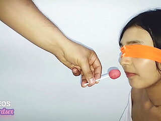 I cheat on my stepsister in a rich game of flavors and I put my cock in my mouth at the end, she likes it and receives cum all over her face