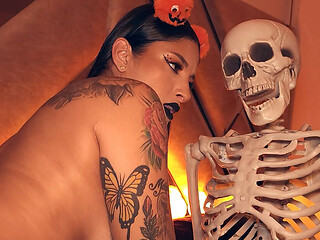 Voodoo Girl Gets Fucked up Her Big Ass