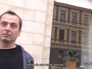 Hunt4k. blonda stops struggling with bf because stranger gives currency