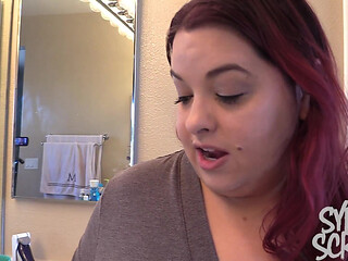 Brushing & Polishing My Pearly Whites - HD Wmv