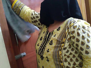 Mother-in-law Fucked by Son-in-law When Wife Is Not at Home