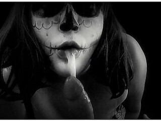 Quick Blowjob While Riding A Magic Wand