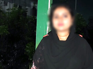 Outdor indian Bangla Girl Fucking time Video.