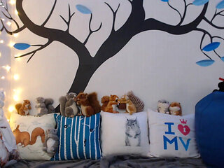 Live Show: Squirrel Time 17:30