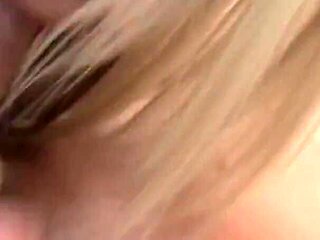 Lots of cum after an exciting threesome fuck