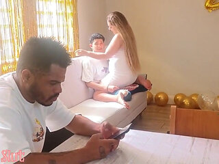 Fucked a Hot Insatiable Crown While Her Tame Cuckold Husband Gets to Work