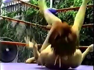 DT Wrestling Bobbie vs Julie