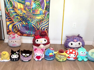 Plushie Stomp - Size 16 Feet Stomping Stuffed Toy Collection