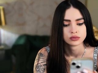 Hot Busty Webcam Babe Masturbate Solo