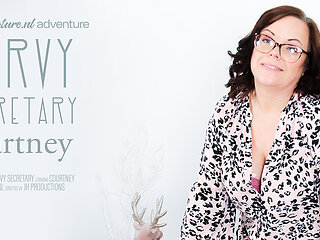 Curvy Secretary Courtney Loves Playing With Her Shaved Pussy