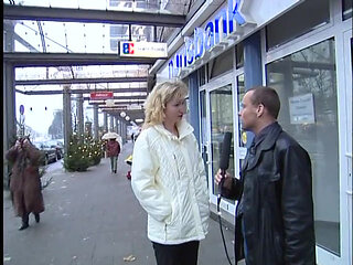 German amateur lady at outdoors interview