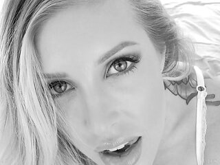 Samantha Saint Takes You To POV Land In 4K - Exclusive Scene - JulesJordan