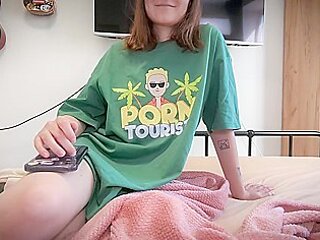 The Porntourist's fan fucks with her lover!