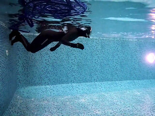 Underwater Giantess Hunts & Claims Her Tiny Prey