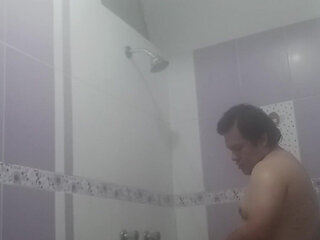 How Nice It Is to Catch Me with Hot Water in the Shower
