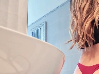 gostosa com as tetas de fora
