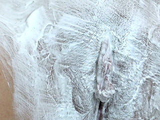 Closeup of Shaving the Vagina with a Trimmer and a Razor!