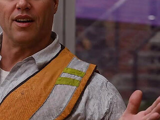 Hotwife Sofia - Day 2 - Meeting Aunt V and Veil App