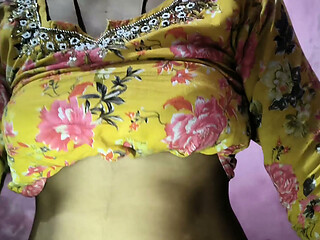 Nisha bhabhi ki mast chut chudai ki room par bhabhi ki mast sex video