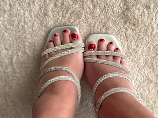 Fitting for Foot Connoisseurs