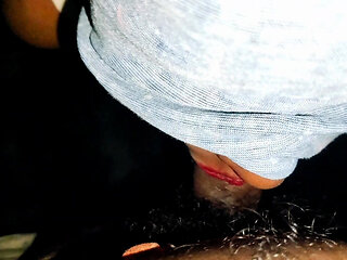 Indian Bhabhi took out her penis from the neighbor's ass, tore the Bhabhi's ass, Desi Desi