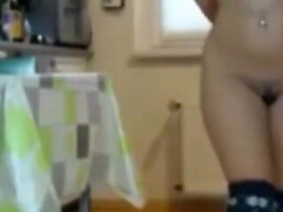 Cute Sexydea Fucking on Live Webcam