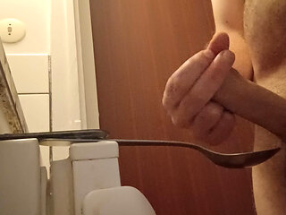 Cumming On Spoon