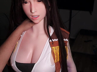 Tifa Rides Lucky Vip Guest Until Creampie