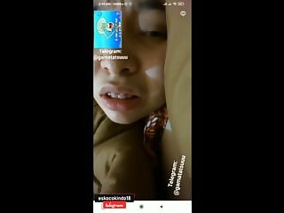 Indonesian schoolgirl gets creampied by her boyfriend
