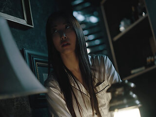 Japanese Hentai Horror - Asian Girl Trapped in Haunted Manor Box Like Real Life Anime Scene