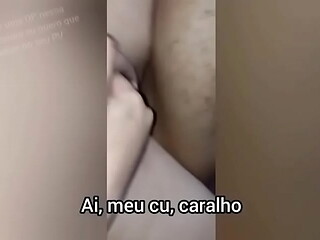Novinha sofrendo para da o cu, neg&atilde_o dotado arrega&ccedil_ou