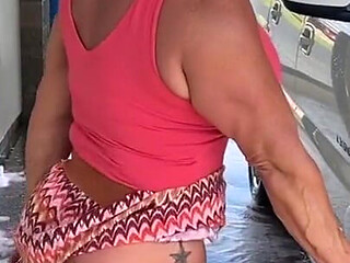 A Little Flashing at the Carwash