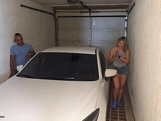 Hot Latina MILF Monique Fuentes Cheats on Husband with BBC in Motel - Rough Sex & Squirting