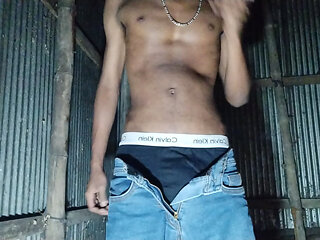 xvideo boy jerked her big cock