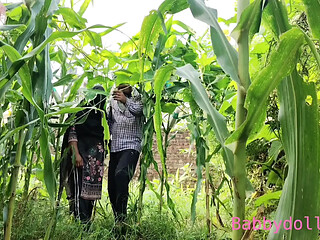 Punjabi couple shares a hot khat