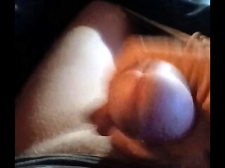 Busting a quick nut up close