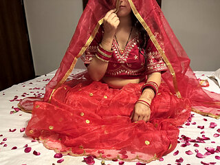 Suhagraat Ka Thofa - Pehla Raat Mein Dulhan Ki Gand Mari Jordaar Anal Desi Village Bhabhi