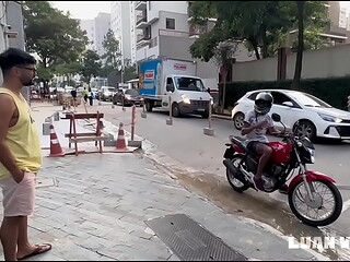 Cliente casado quis dar pro Motoqueiro