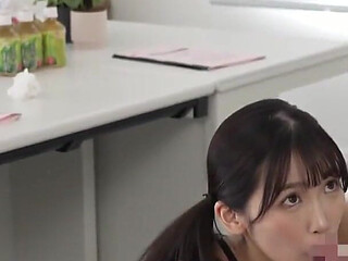 Late Night TV Staff Rumored to Seduce Amateur Guests Behind the Scenes - Chapter1