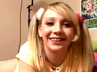 Teen in pigtails gives JOI instructions