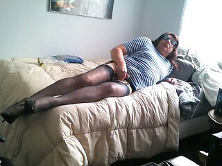 Bobbie in prissy sissy playtime