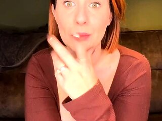 Pretty redhead webcam masturbation show