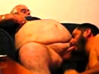Fat Gay Daddy in Amateur Video