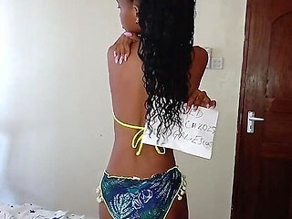 Magere Meid Uit Mombasa