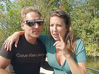 Daphne Natte Daphne Deint Hard Op En Neerf