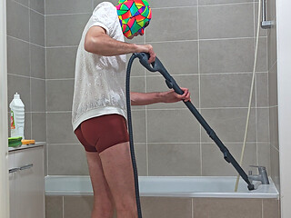 I'm finishing the steam cleaning of the bathtub (episode 3)