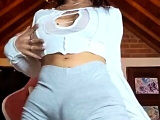 Melissa Caro Mejia Masturbates With Cumshot On Live Cam